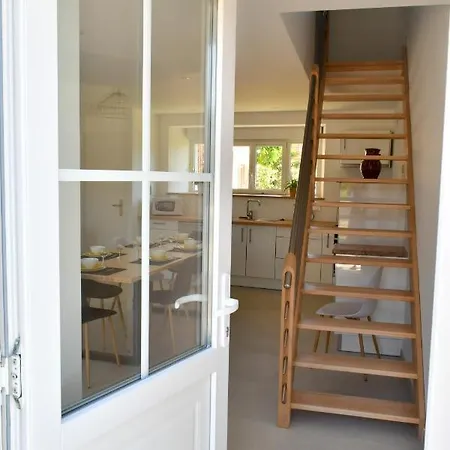Apartmán Aux Champs Pressinois
