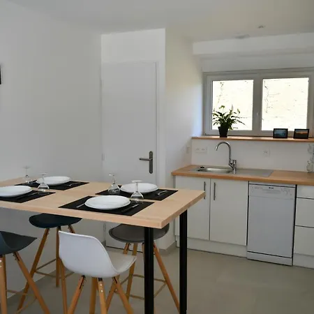 Apartmán Aux Champs Pressinois *