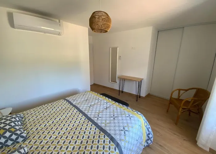 Apartment Aux Champs Pressinois