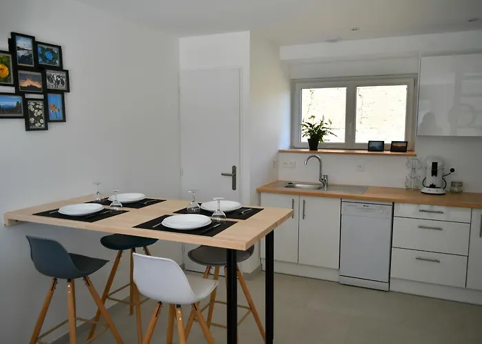 Apartment Aux Champs Pressinois *
