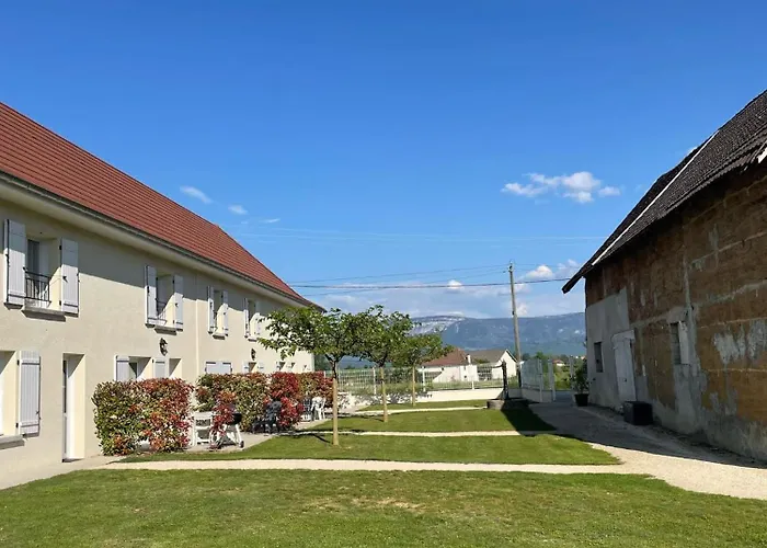 Apartment Aux Champs Pressinois *