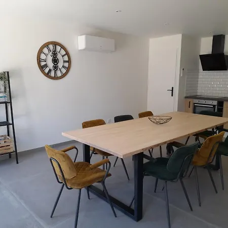 Appartement Aux Champs Pressinois Pressins
