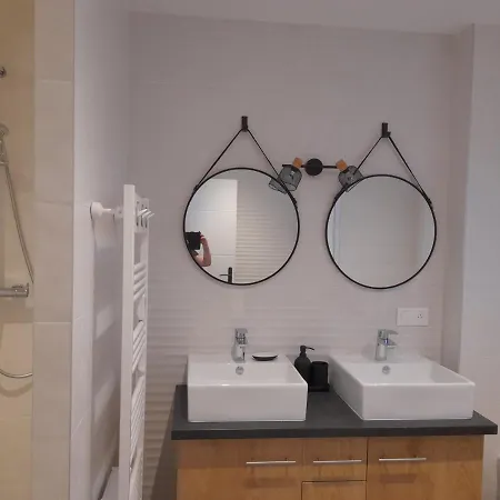 Aux Champs Pressinois Appartement