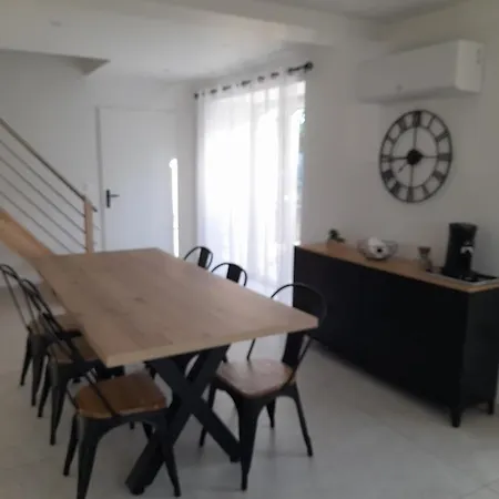 Aux Champs Pressinois Apartment Pressins