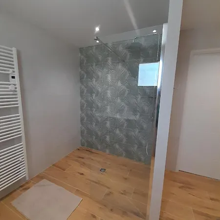 Apartment Aux Champs Pressinois
